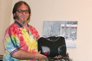 International travel consultants Eric Zierer and Carrie Borer of Independent by Flight Centre gave some Tips for Air Travel at The Centre last Thursday. Photo/Craig Bakay